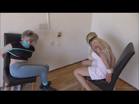 ❤️ Toksomaniulo / ligita kaj buŝoŝtopita / junulino en mizero ❤❌ Porno ĉe ni % eo.shufflesex.ru% ﹏